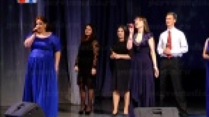 Более шести тысяч выпускников - и всех объединяет круглая дата