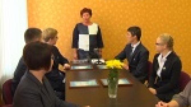 За успехи в освоении рабочей профессии губернатор СО наградил четырех студентов Первоуральского политехникума