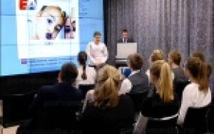 В Первоуральске решили поддержать учителей, которые находятся в начале своей педагогической карьеры