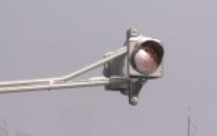 На нескольких городских улицах появились светодиодные фонари