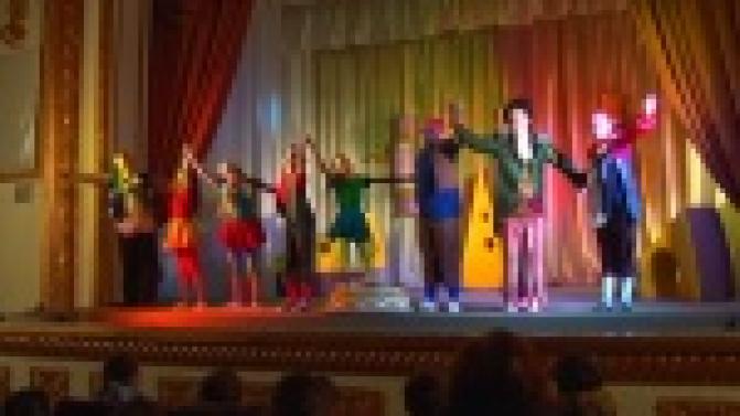 В рамках обменного проекта Первоуральск посетили артисты из Нижнего Тагила