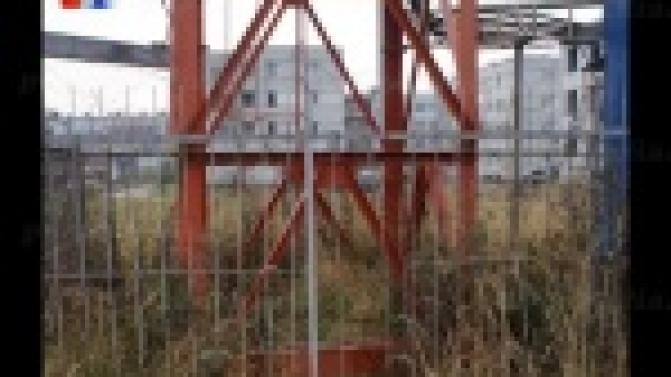 Первоуральские школьники облюбовали вышку сотовой связи для своих игр