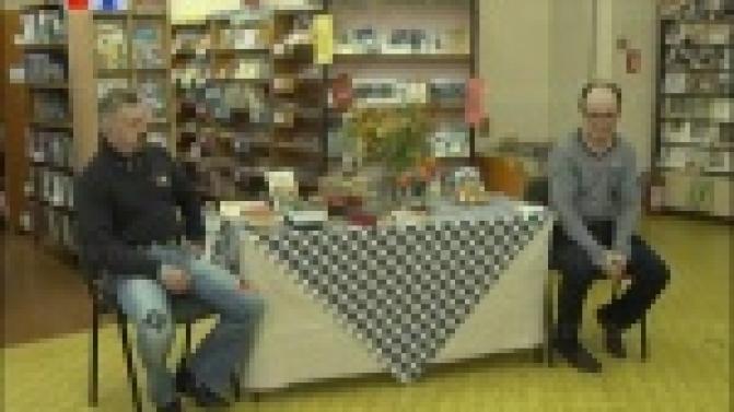 Читать книги призывали сегодня школьников актёры театра "Вариант"