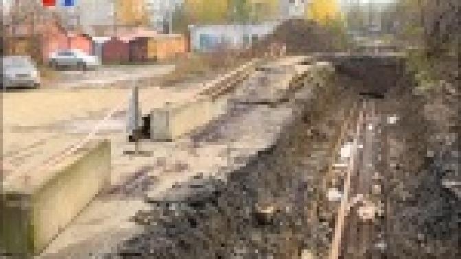 Жители одного из домов по улице Вайнера никак не могут дождаться тепла в своих квартирах