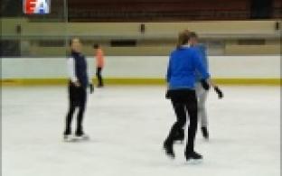 Отбрасывать коньки - рано, фигурному катанию возраст - не помеха