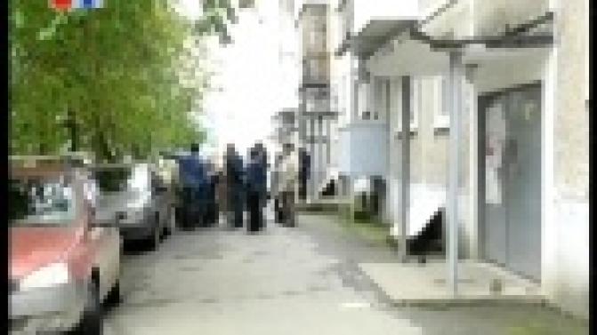 Первоуральские власти намерены навести порядок на парковках во дворах