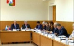 У депутатов городской Думы началась осенняя сессия