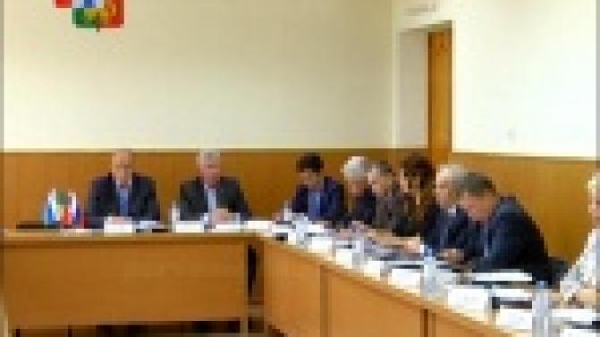 У депутатов городской Думы началась осенняя сессия