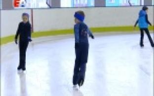 Первоуральцев приглашают на искусственный лёд