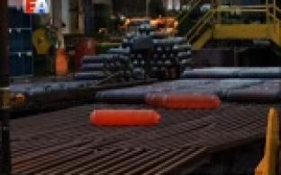 Один из лучших рационализаторов Новотрубного завода трудится в баллонном цехе