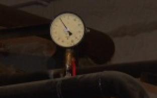 Вслед за садиками и школами в Первоуральске включают отопление и в квартирах горожан