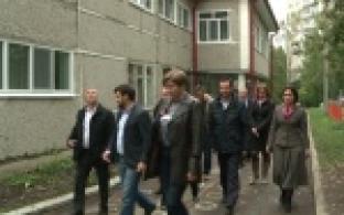 Сразу два детских сада на улице Емлина открылись после ремонта