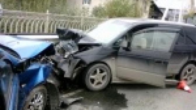 Страшная авария произошла вчера вечером под первоуральском