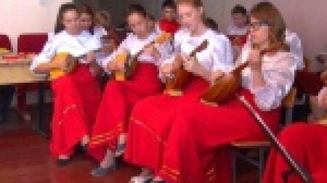 Фестиваль национальных культур «Искусство жить вместе» прошел в Первоуральске