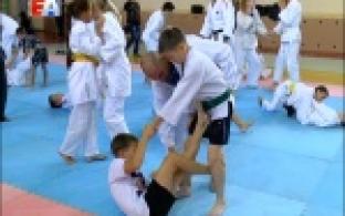 Раскрыл секреты мастерства и научил фирменным приемам