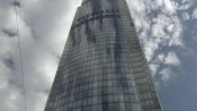 52 этажа за 5 минут преодолел спортсмен из Первоуральска