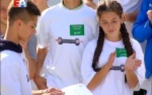 В учебный день не сели за парты, а отправились за город