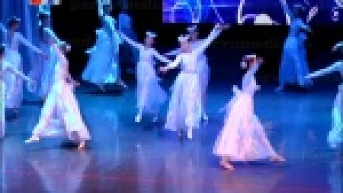 Депутаты городской Думы помогли подготовить спектакль для первоклассников