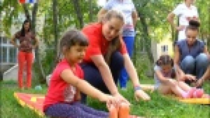 Пловцы и легкоатлеты показали необычный мастер-класс