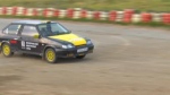 Новый автоклуб открылся в Первоуральске