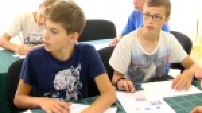 Конкурс "Безопасное колесо" в этом году пришлось сократить до теоретической части