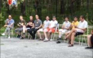 Молодые сотрудники Новотрубного завода выехали на природу, чтобы поучаствовать в профсоюзном слете