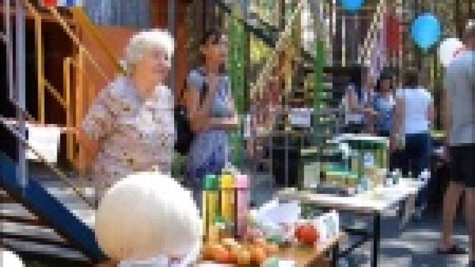 Тыквы удивительных размеров и помидоры весом в полтора килограмма представили участники выставки-ярмарки