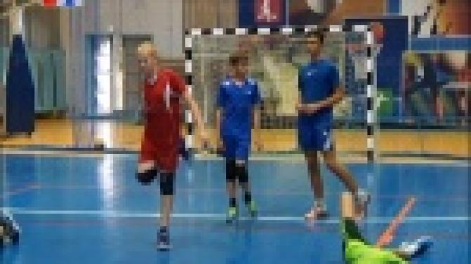 Здесь главное - не результат, а тренировка тактики, сыгранности и наигрывания комбинаций