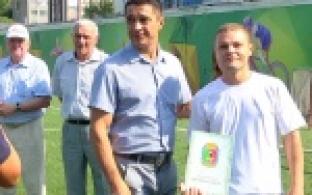 Заслуженные награды в день физкультурника получили и работники Новотрубного завода