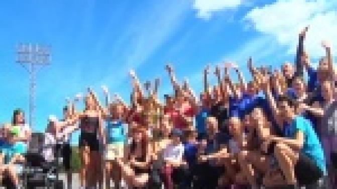 Десятки первоуральцев вышли на массовую фитнес-тренировку