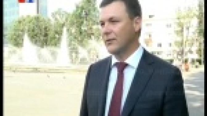 Алексей Дронов получил удостоверение кандидата в депутаты Законодательного Собрания Свердловской области