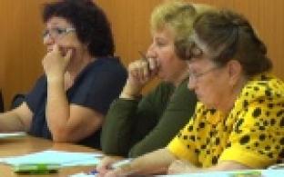 Проблемные вопросы председатели уличных комитетов задали местным чиновникам