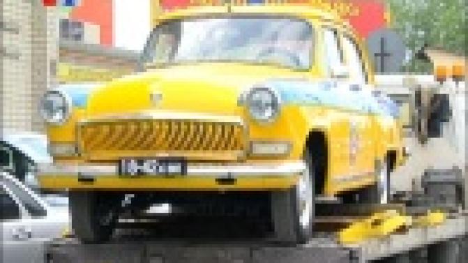 Въезд в Первоуральск теперь украшает необычная стела