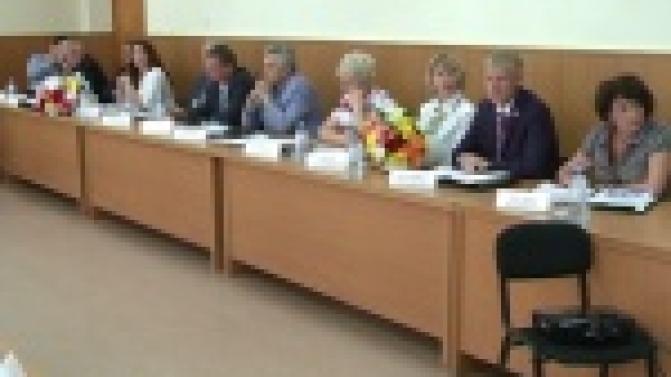 На заключительном перед летними каникулами заседании гордумы  выступил начальник Первоуральского ОМВД