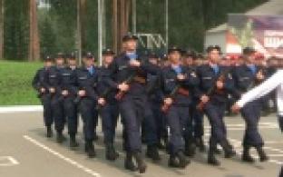 Более 70-ти призывников воинской части в поселке Горный щит присягнули на верность Родине