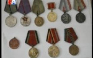 Полицейские Первоуральска задержали мужчину, который торговал наградами времен Великой отечественной войны