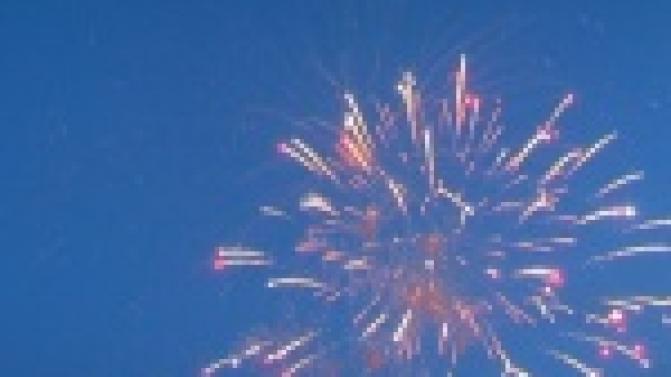 В честь дня металлурга на центральной площади города проходил концерт и съемки кино