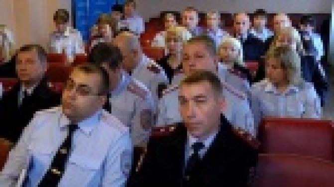 Первоуральцы стали чаще обращаться в полицию, а вот количество преступлений сократилось