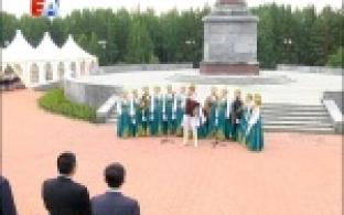 Гости из Китая прибыли в Первоуральск и побывали на границе двух частей света