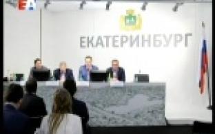 Стенды "ИННОПРОМа" посетил глава Администрации Первоуральска