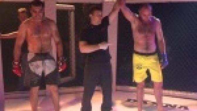 Зрелищные поединки и именитые спортсмены