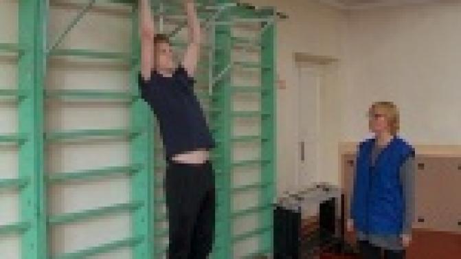 Заслуженные знаки "Готов к труду и обороне" выпускники школ получат в ближайшее время