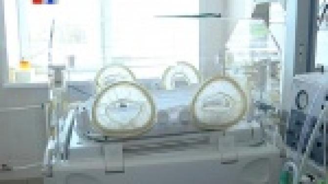 После торжественной церемонии награждения медицинских работников глава Администрации Первоуральска посетил Перинатальный центр и родильное отделение Городской больницы