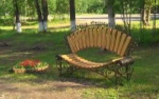 В Городском парке появилась специальная скамья для примирения