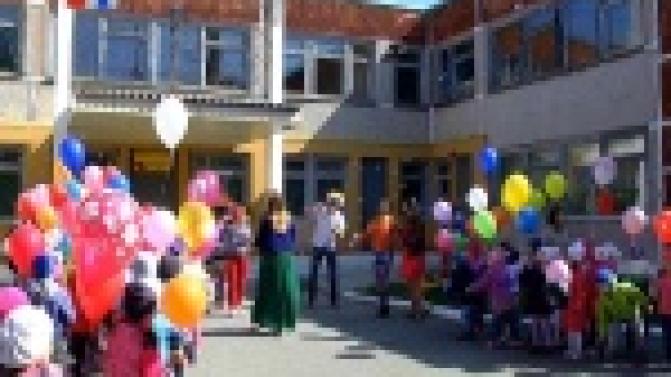 Первый день лета в Первоуральске ознаменовался еще одним радостным событием: после обширного ремонта вновь открыл свои двери детский сад №33