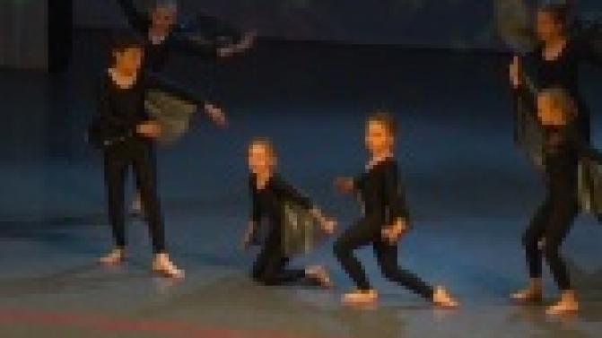 В день защиты детей состоялась премьера спектакля "Джуманджи"