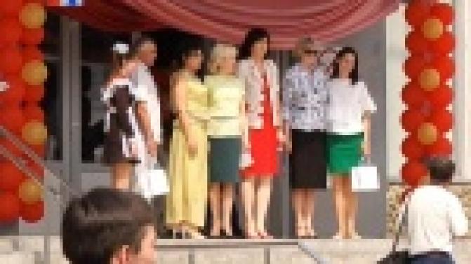 Последний звонок сегодня прозвучал для 570-ти первоуральских выпускников