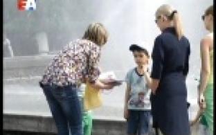 Сотрудники Центральной библиотеки организовали читальный зал под открытым небом