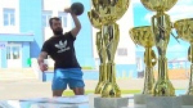 Заключительные этапы сразу двух городских спартакиад прошли на стадионе "Уральский Трубник"