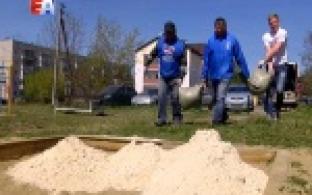 У самых маленьких первоуральцев появилось больше возможностей для творчества во время прогулки во дворе